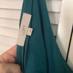 LOFT Dresses - Like new super cute Loft twistback sun dress L LOFT Dresses - Like new super cute Loft twistback sun dress L